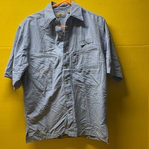 Hook & Tackle short sleeve button down blue shirt. “Technical Fishing Gear”